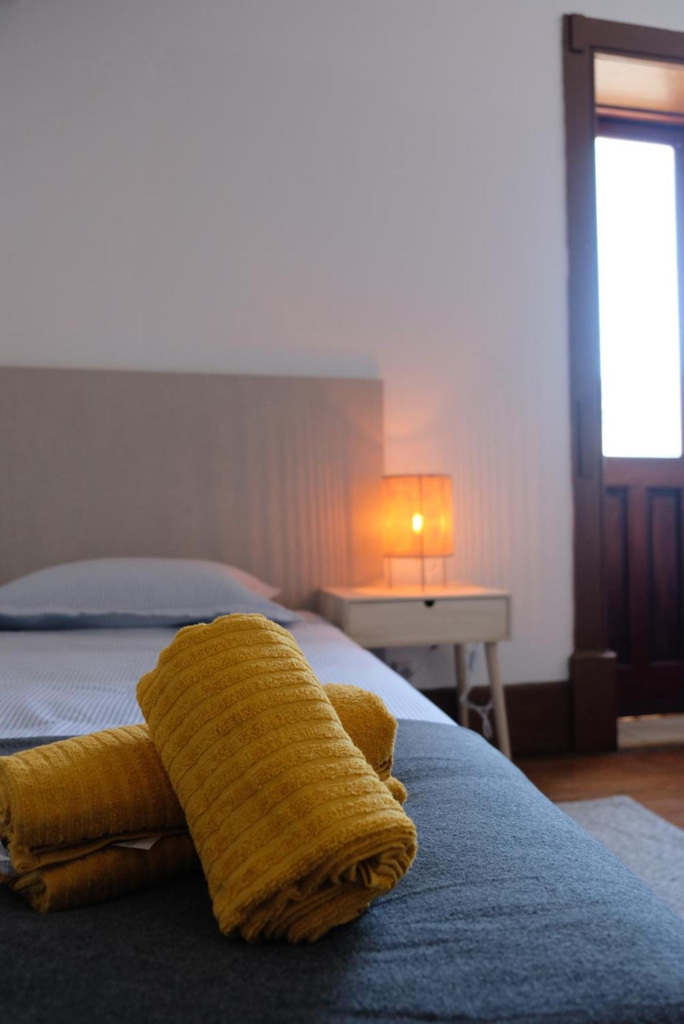 Yellow Inn Aveiro Ngoại thất bức ảnh