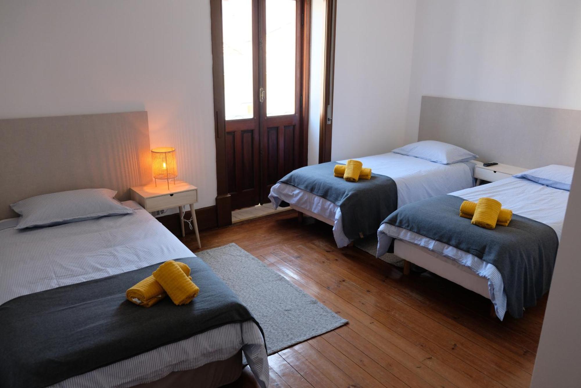 Yellow Inn Aveiro Ngoại thất bức ảnh
