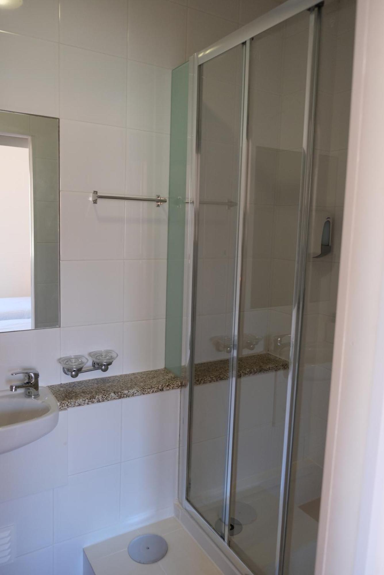 Yellow Inn Aveiro Ngoại thất bức ảnh