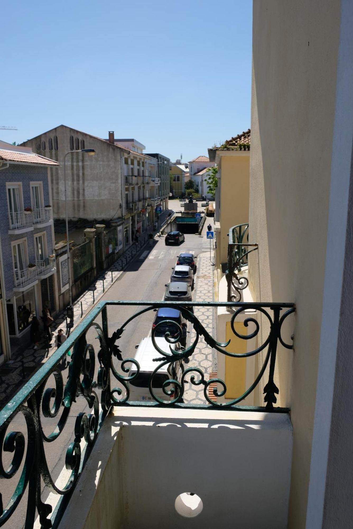 Yellow Inn Aveiro Ngoại thất bức ảnh