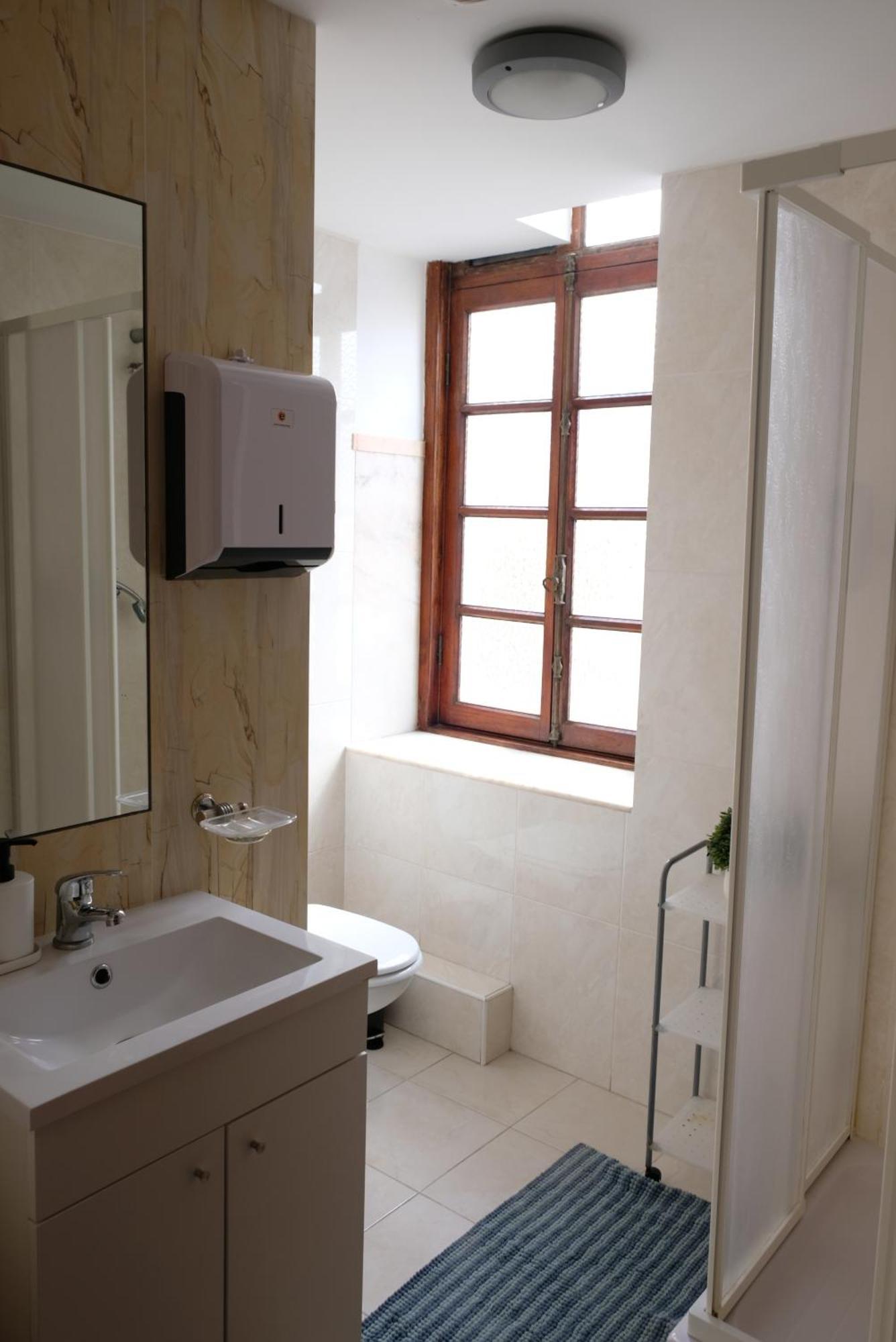 Yellow Inn Aveiro Ngoại thất bức ảnh