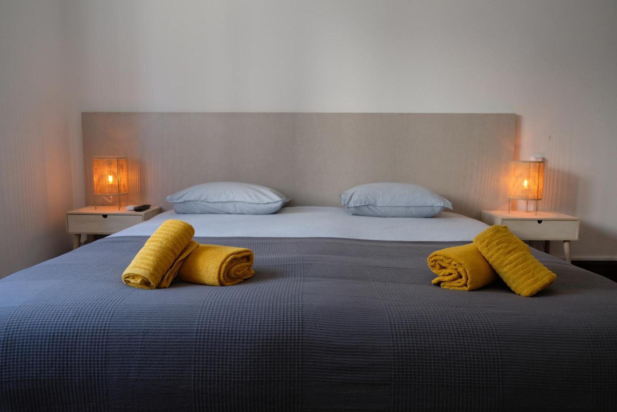 Yellow Inn Aveiro Ngoại thất bức ảnh