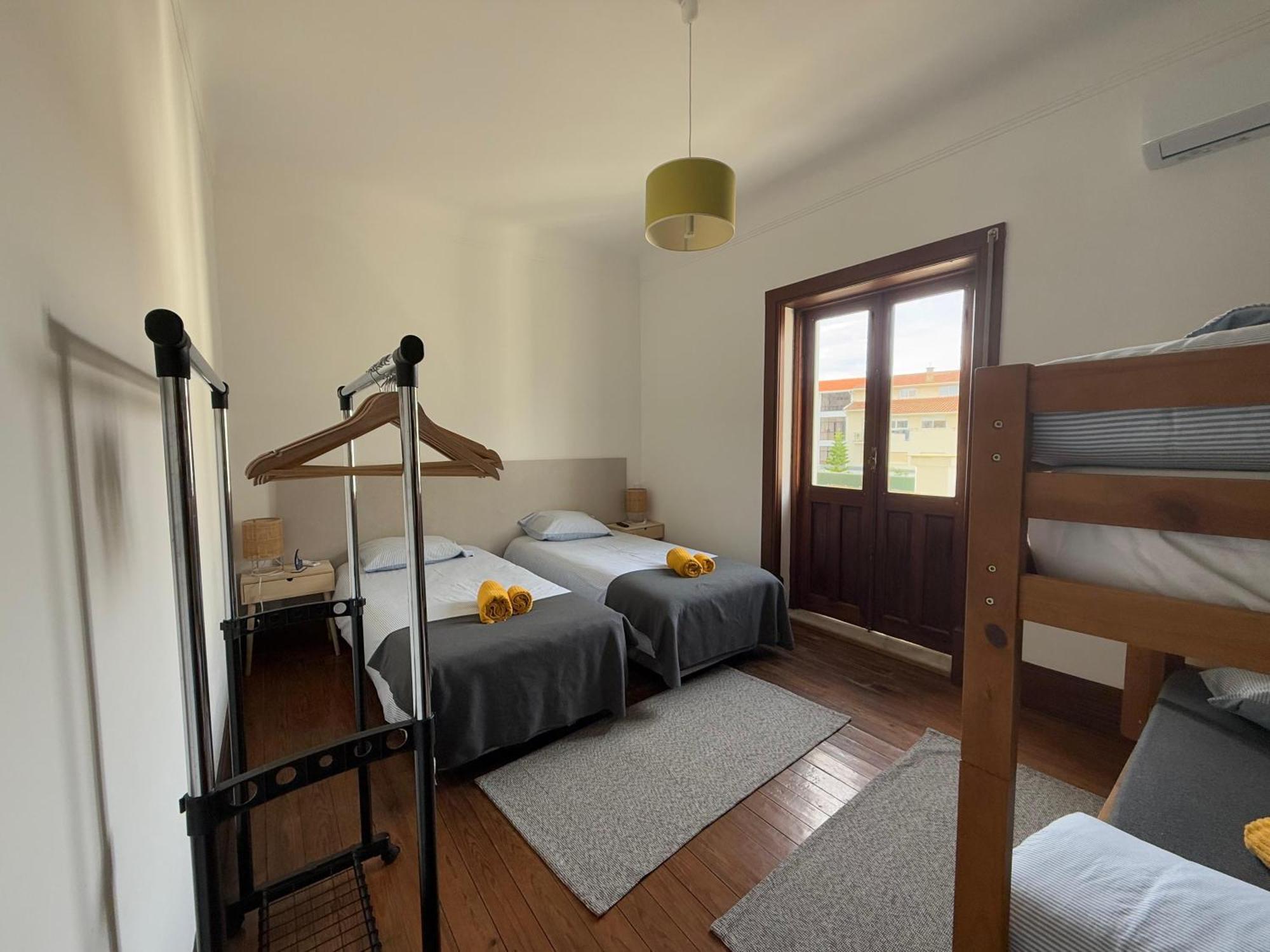 Yellow Inn Aveiro Ngoại thất bức ảnh