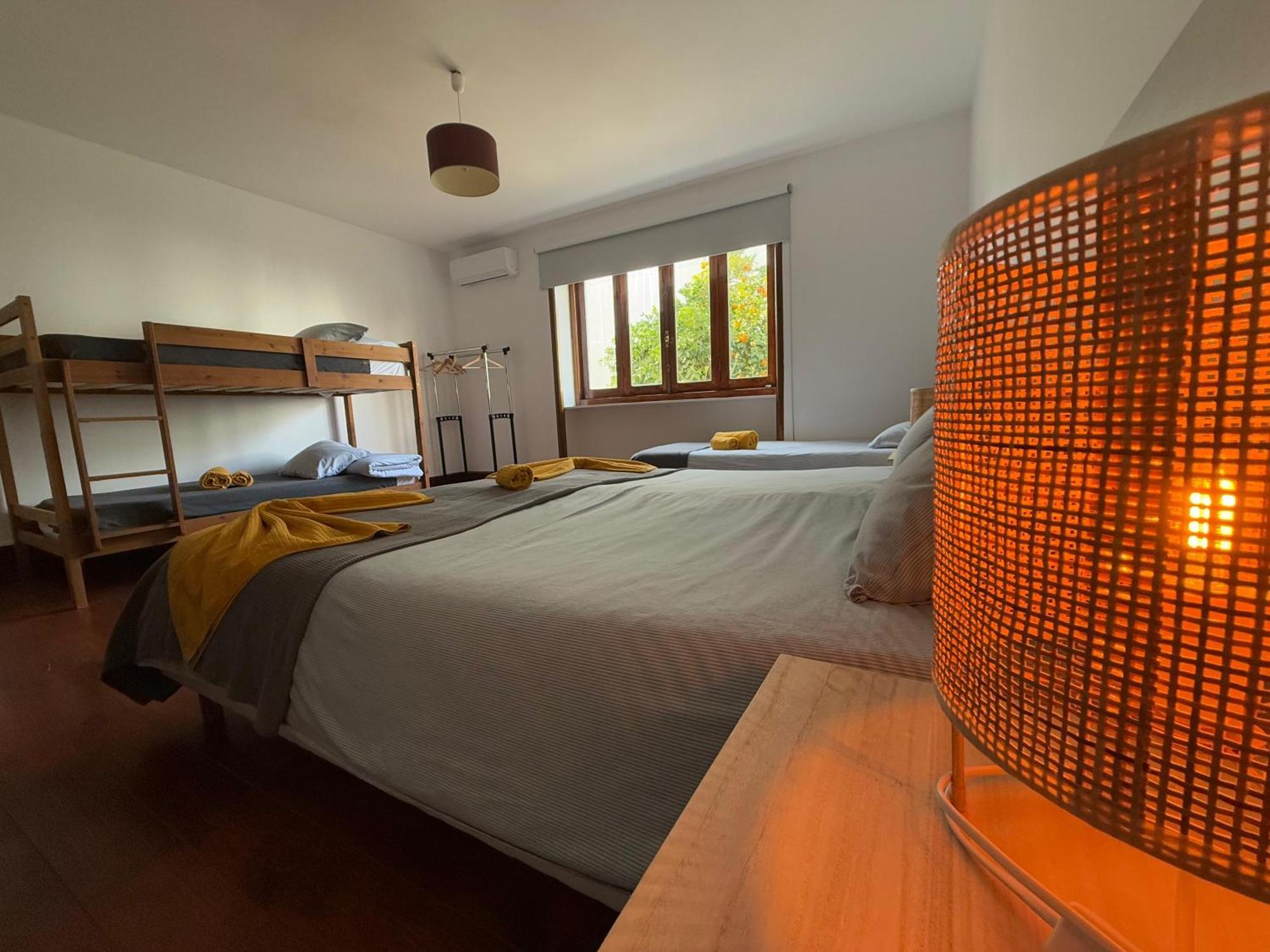 Yellow Inn Aveiro Ngoại thất bức ảnh